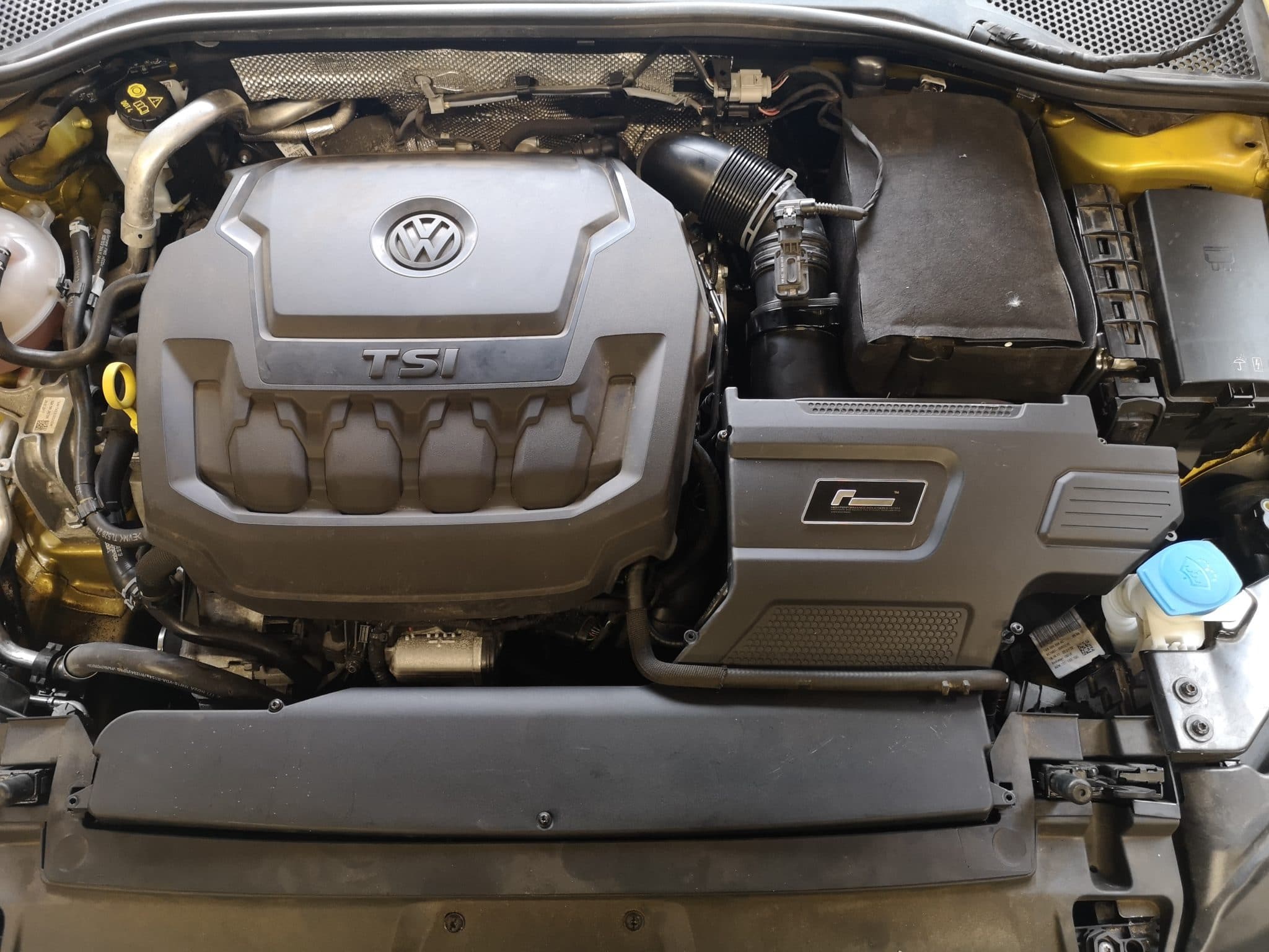 Racingline R600 Air Intake System voor 2.0T Met MAF (190/197PK)  Modellen